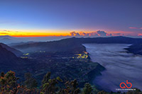 Nikon D800e | Nikon 24mm | 2s | f6.3 | ISO 4000 | HDR 9 Exposures